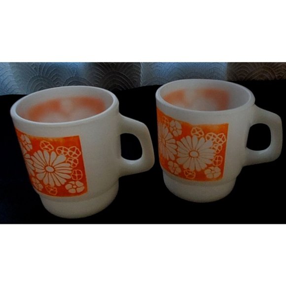 Fire King milk glass stacking mugs. Orange daisy - Picture 2 of 4